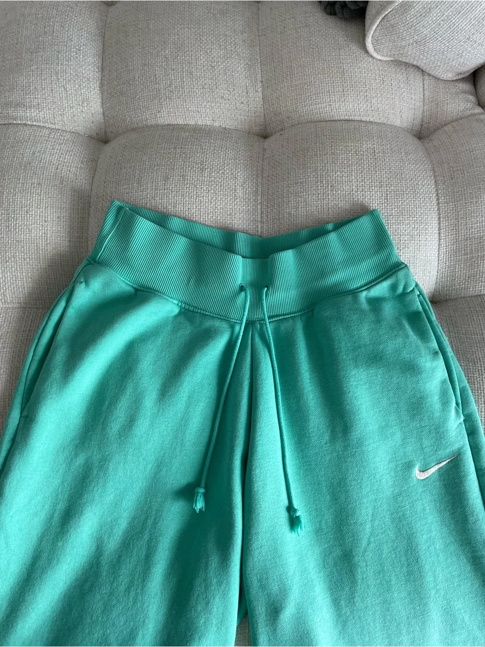 Nike Phoenix Plush Fleece High-Rise Sweatpant Jogger Light Menta Turquoise